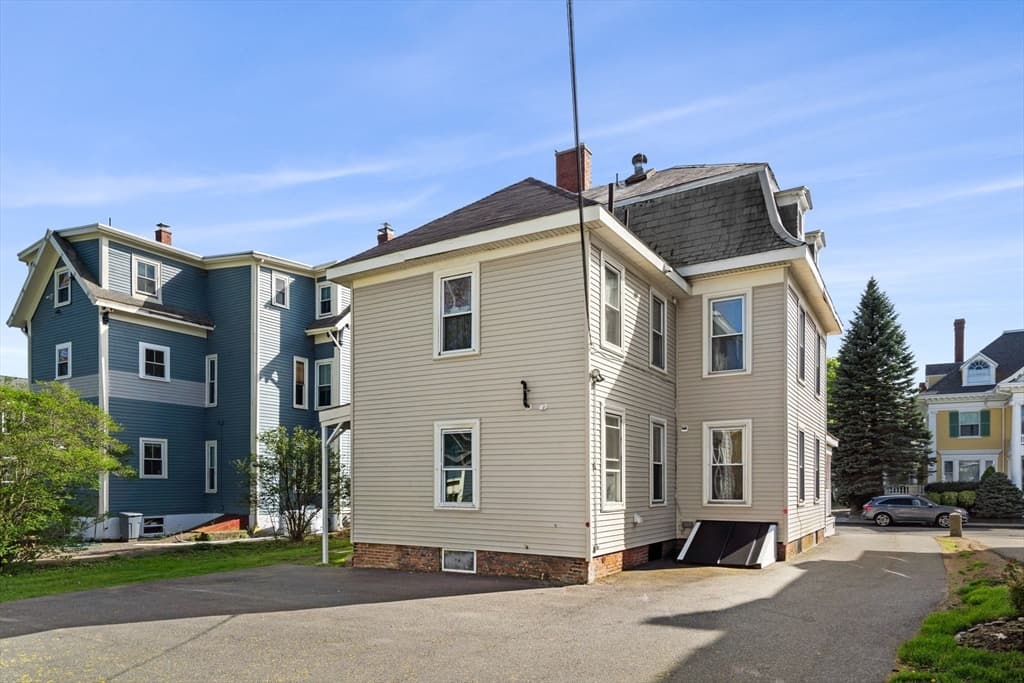 26 Abbott St photo 4