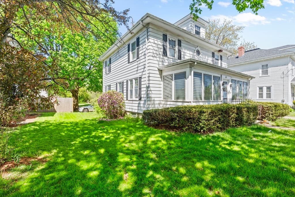 267 Lowell St. photo 2