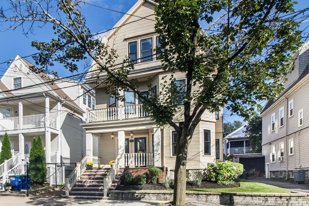 89 Pearson Ave