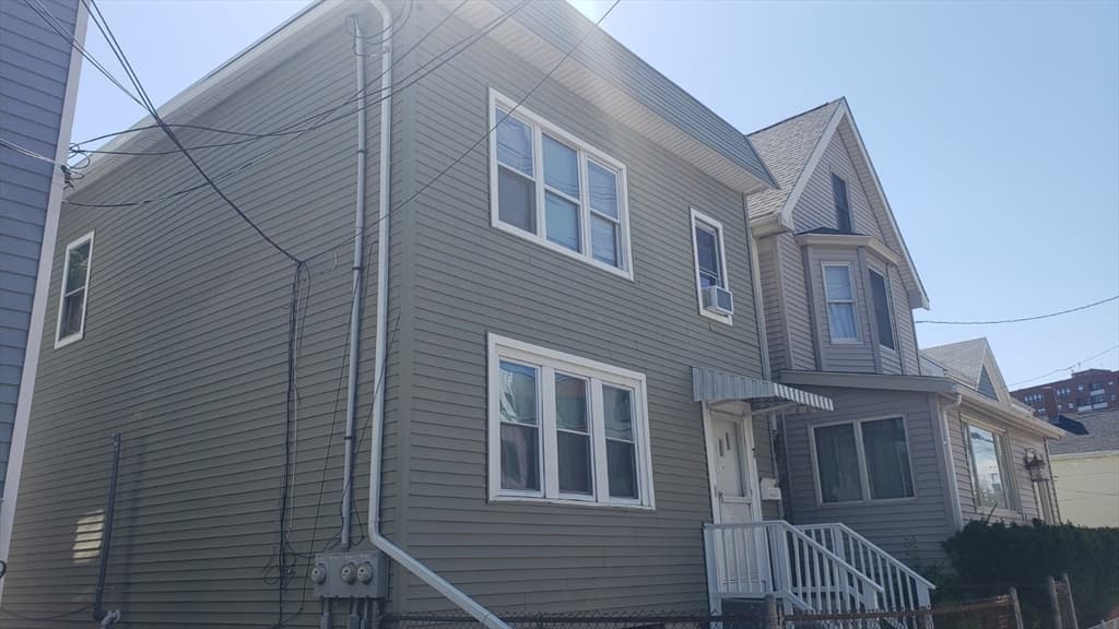 7 Clinton St