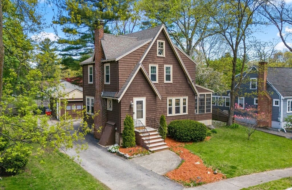 20 Lawrence Road photo 2