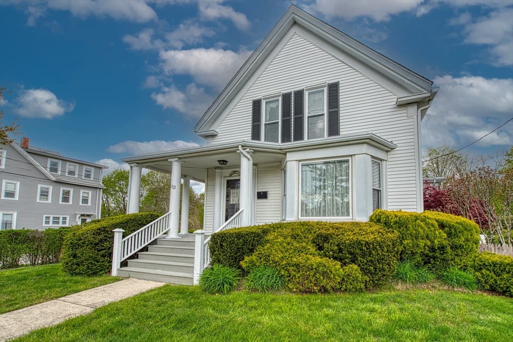 532 W Main St