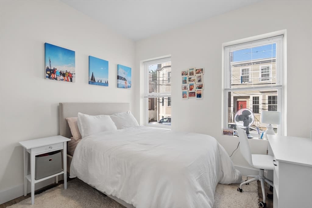 211 W 9th St. #1 photo 4