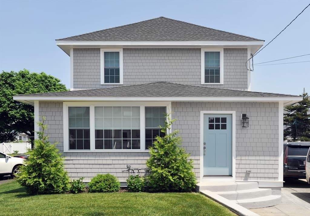 74 Samoset Ave #House