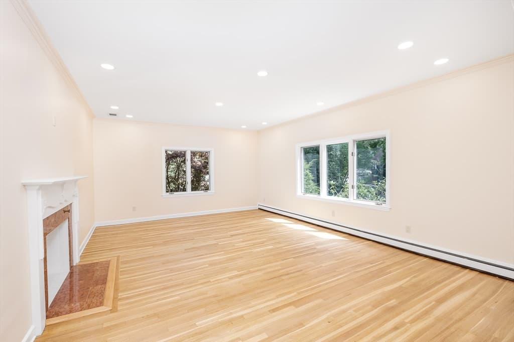 15 Marcellus Dr photo 4