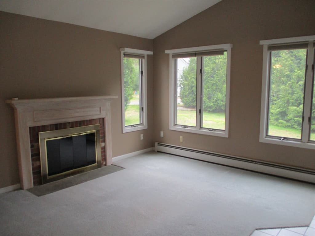 23 Carillon Cir photo 5