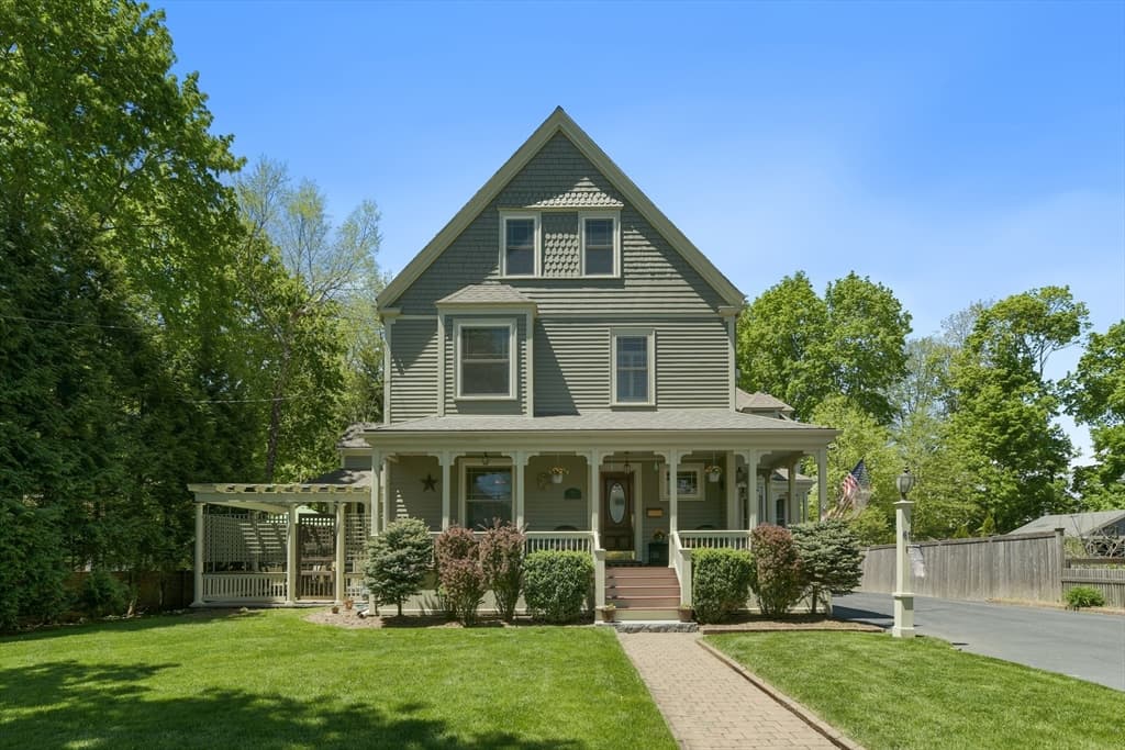 61 Grant St