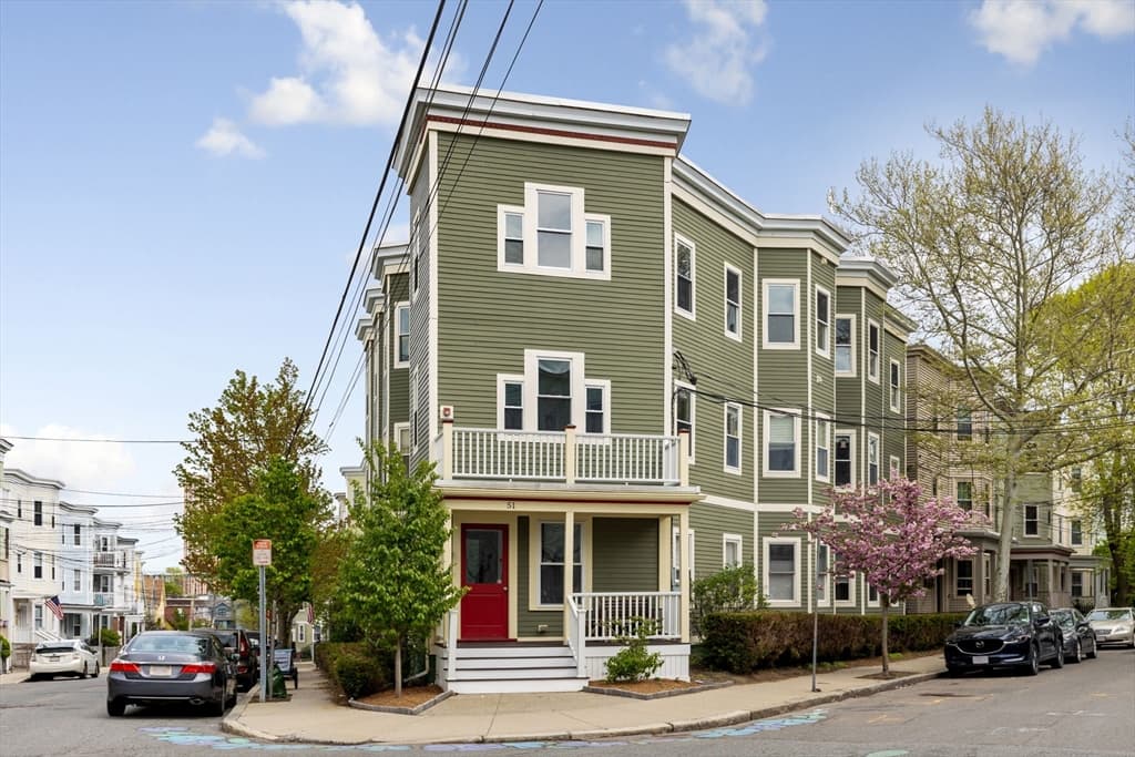 51 Dimick St #5