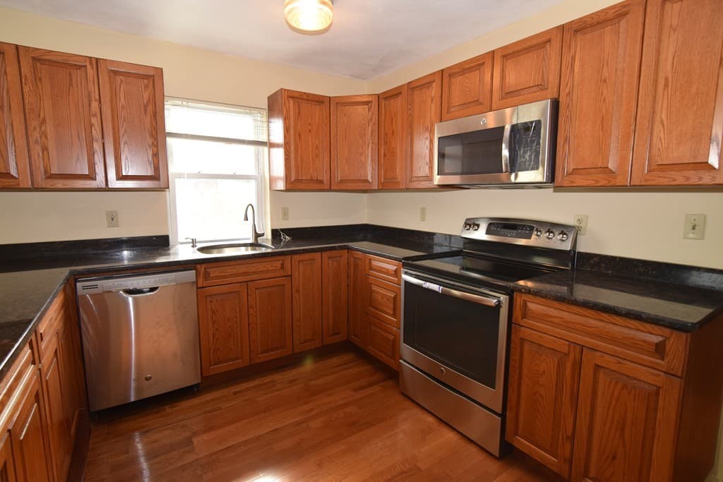 877-879 Washington Street #D photo 3