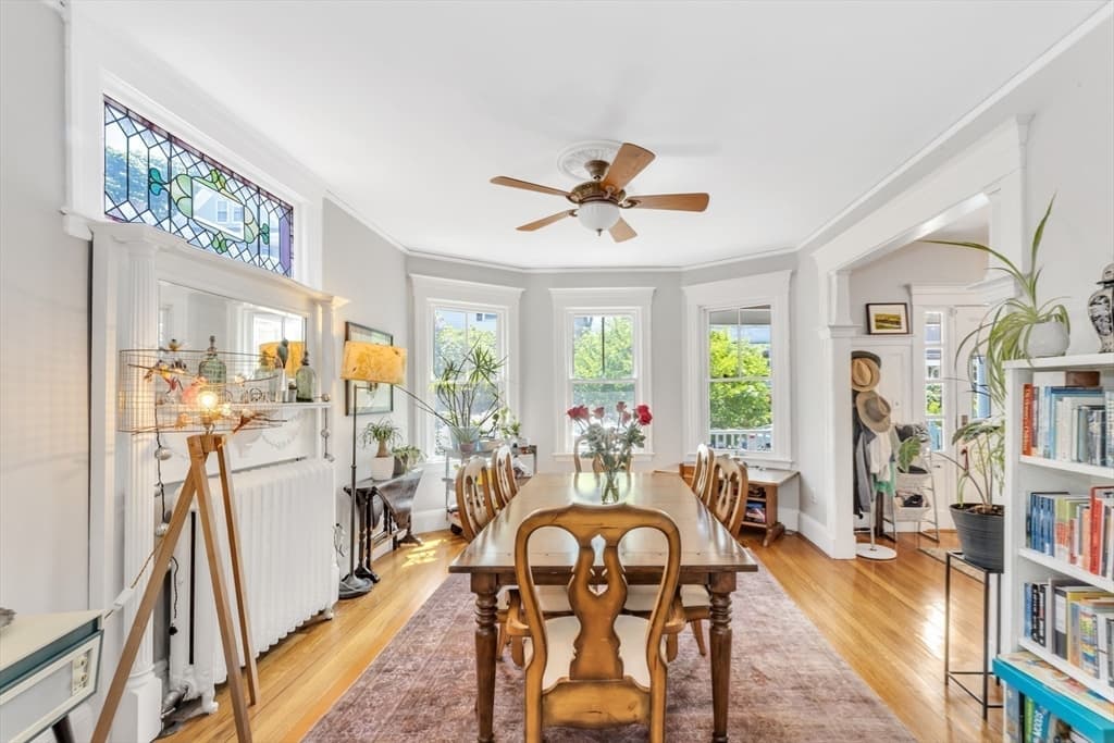 62 Bradwood Street photo 5