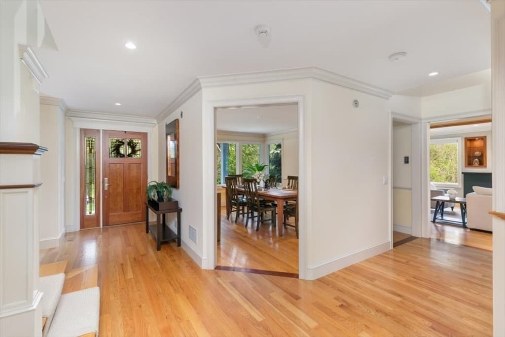 173 Tower Rd photo 5