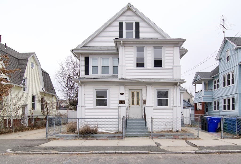 187 Commonwealth Ave #1