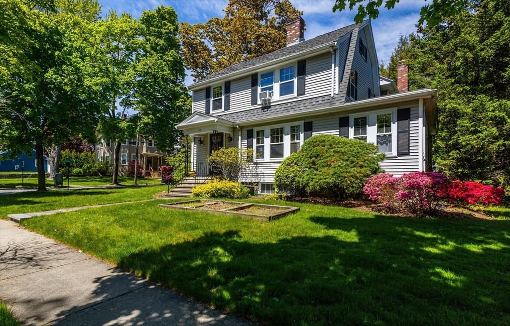 214 Adams Ave photo 2