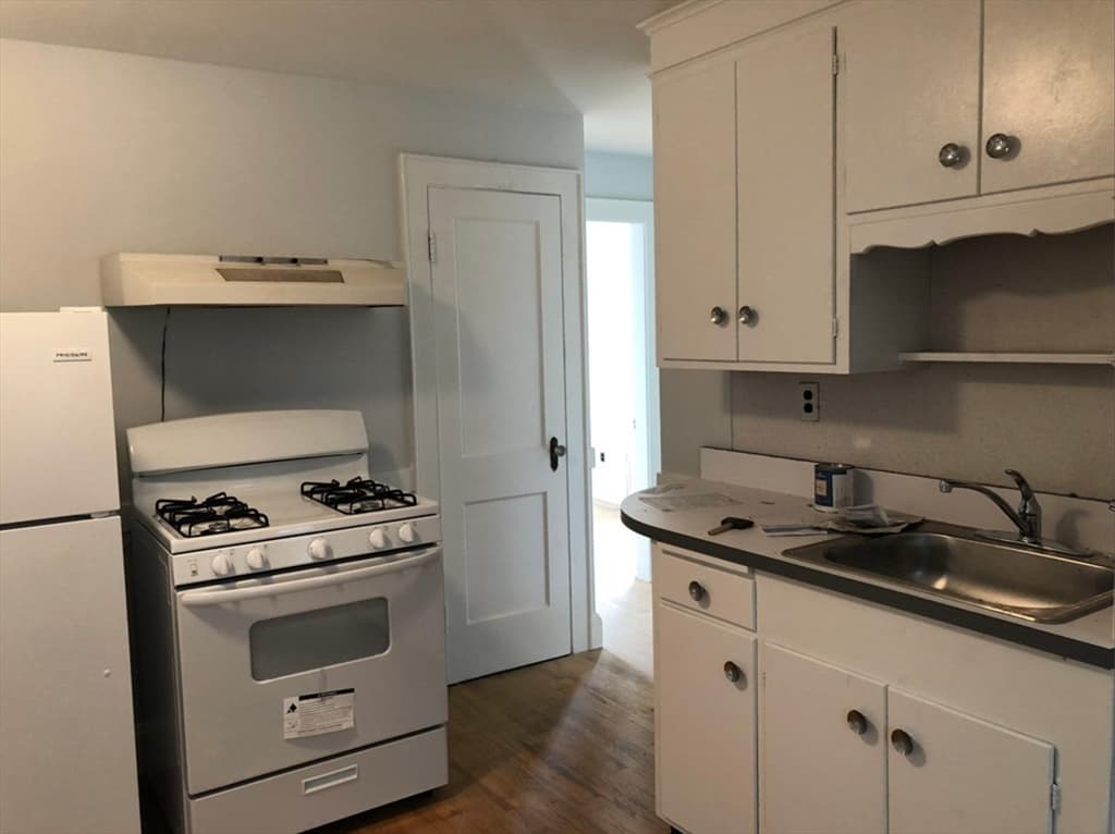 114 E Squantum #2L