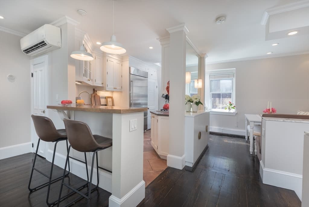 52 Gray St #2 photo 4