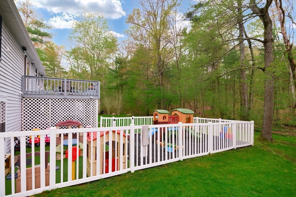 19 Wixtead Ct photo 5