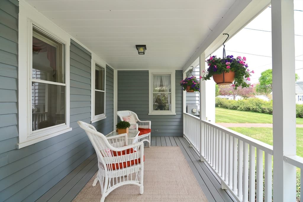 148 Rivulet St photo 3