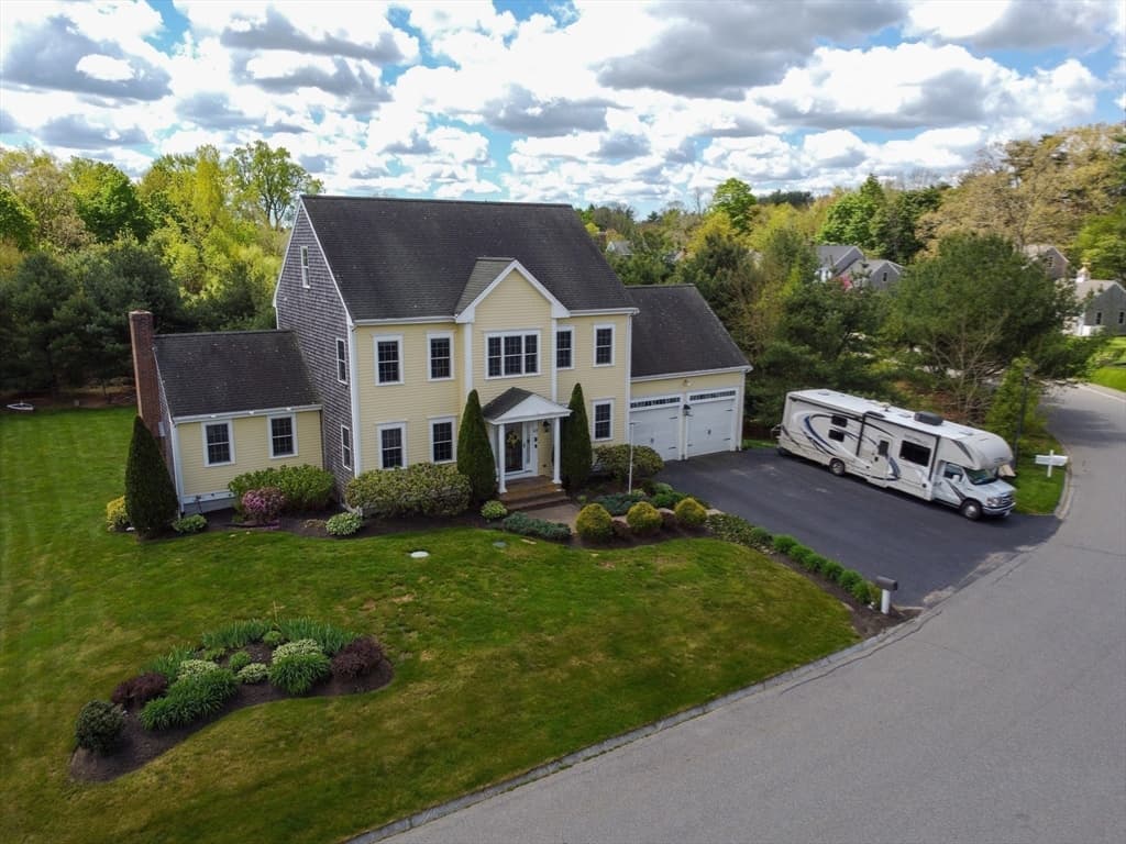 65 Longview Drive photo 3