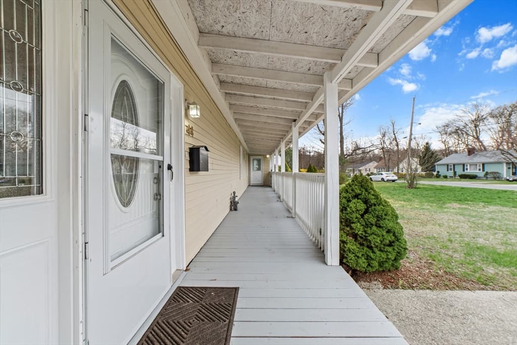 44 Norfolk Rd photo 2