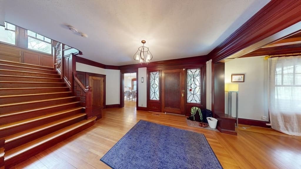 37 Evans Road photo 2