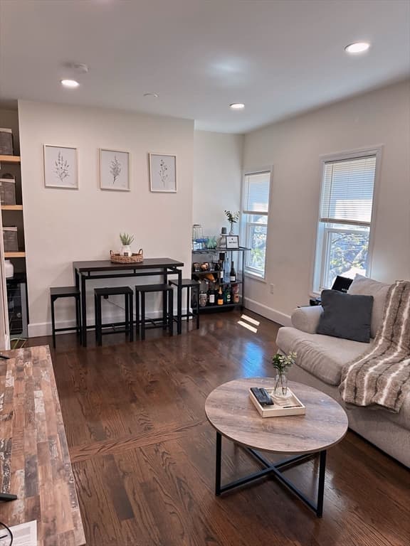 45 Alexander St #2 photo 5
