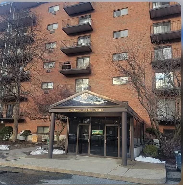 1321 Worcester Rd #503