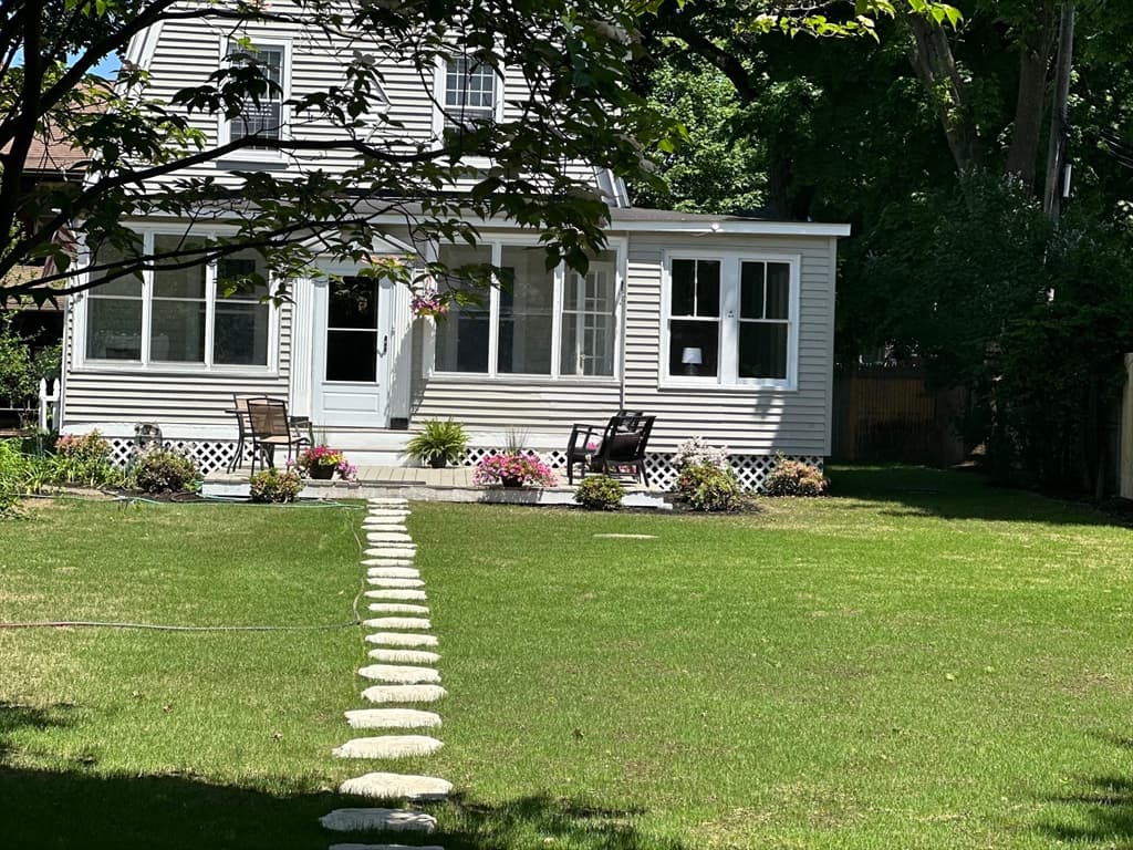 7 Grove St photo 2