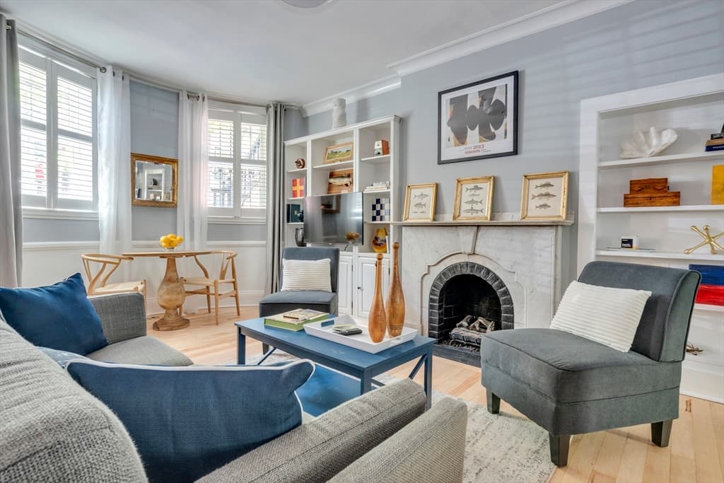 105 Pembroke Street #1