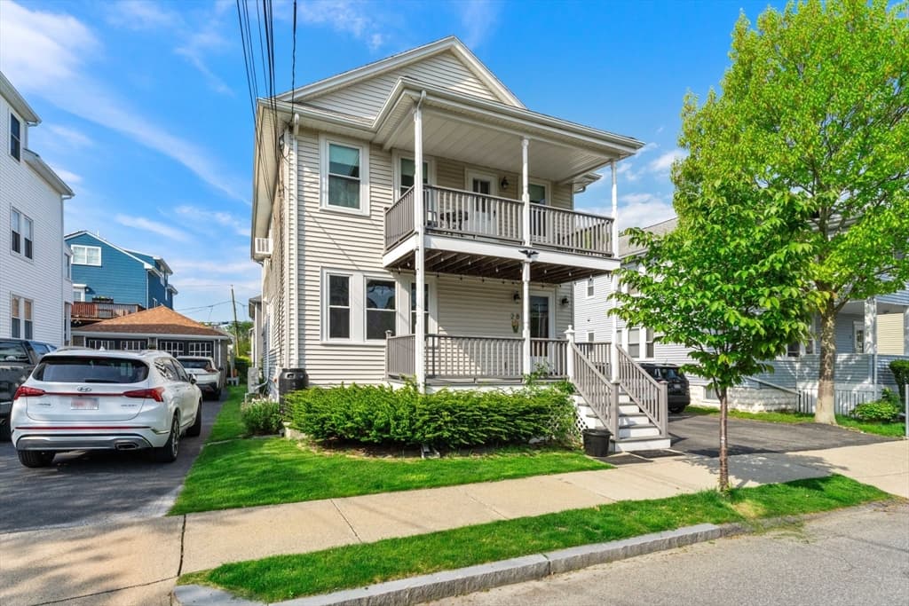 28 Exeter St #1 photo 3