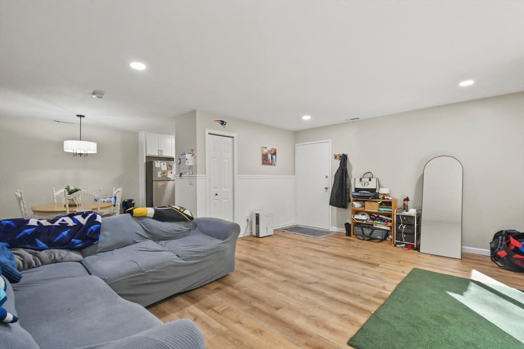 15 Thayer Pond Drive #4 photo 2