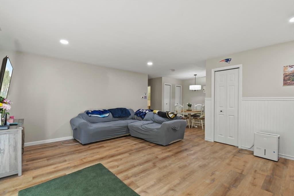 15 Thayer Pond Drive #4 photo 3