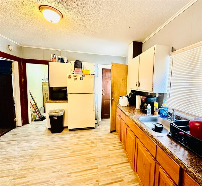 57-59 Tyler St photo 4