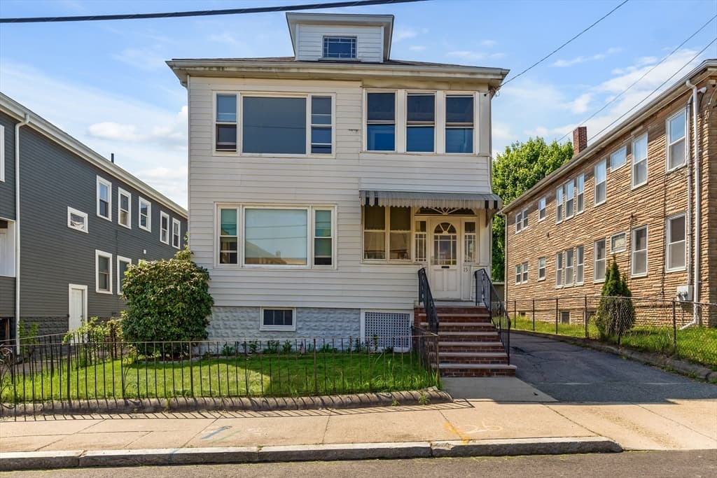 15-17 Bonner Ave