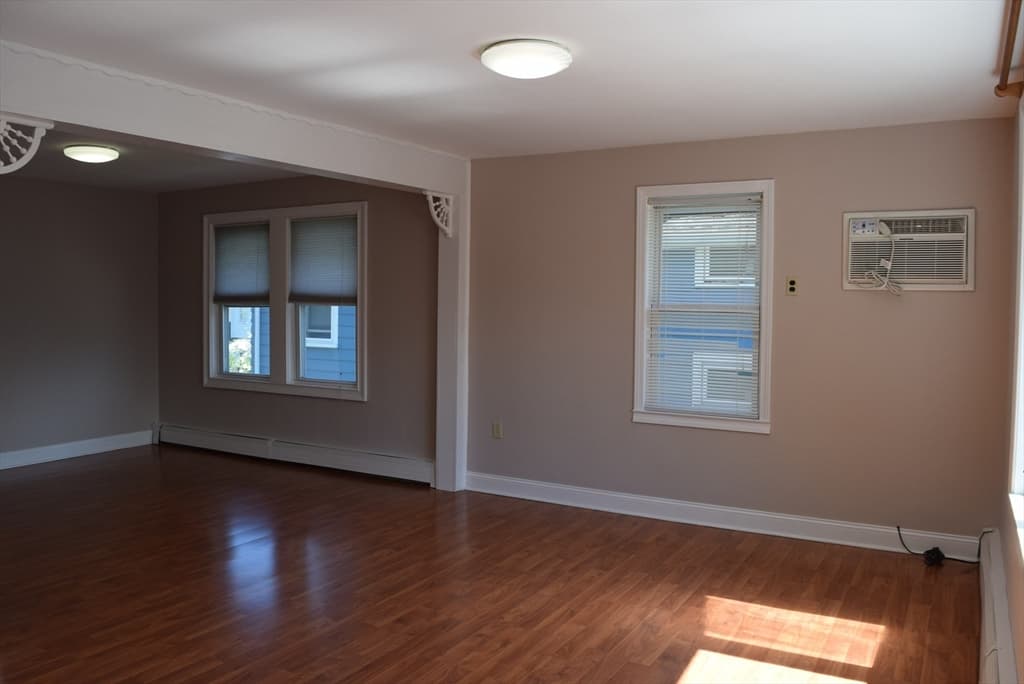 202 Beech St #2 photo 2
