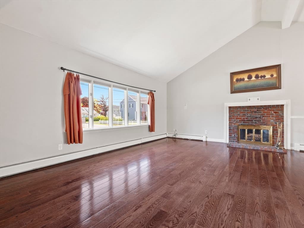 141 Parker Road photo 4