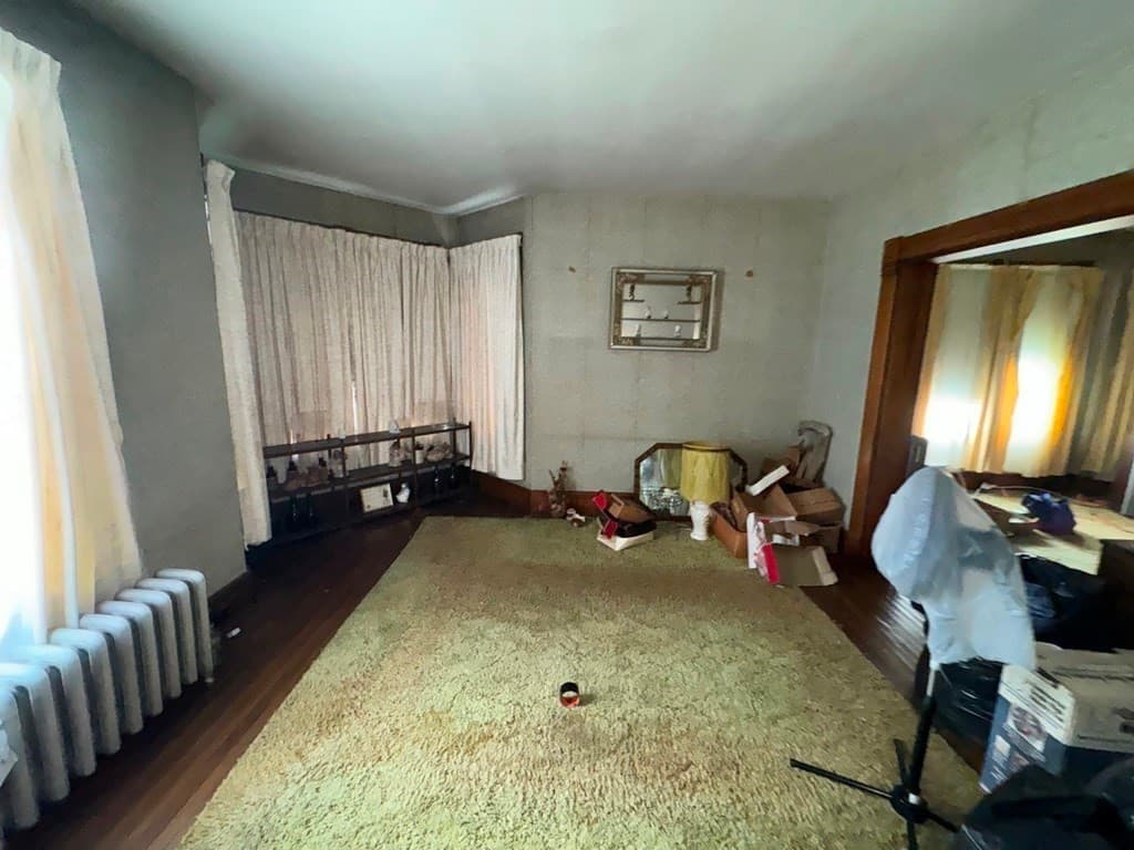 20 Montrose St photo 5