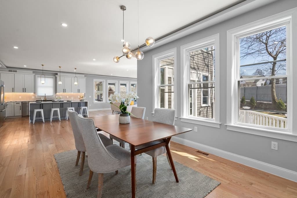 68 Hartford St #1 photo 4