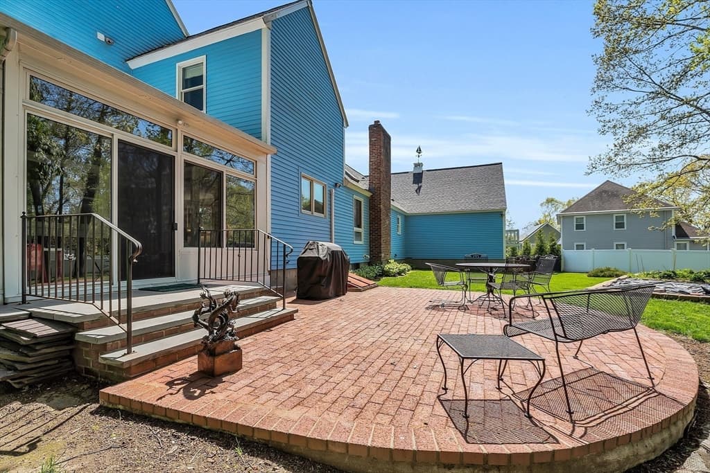 10 Worthen Place photo 5