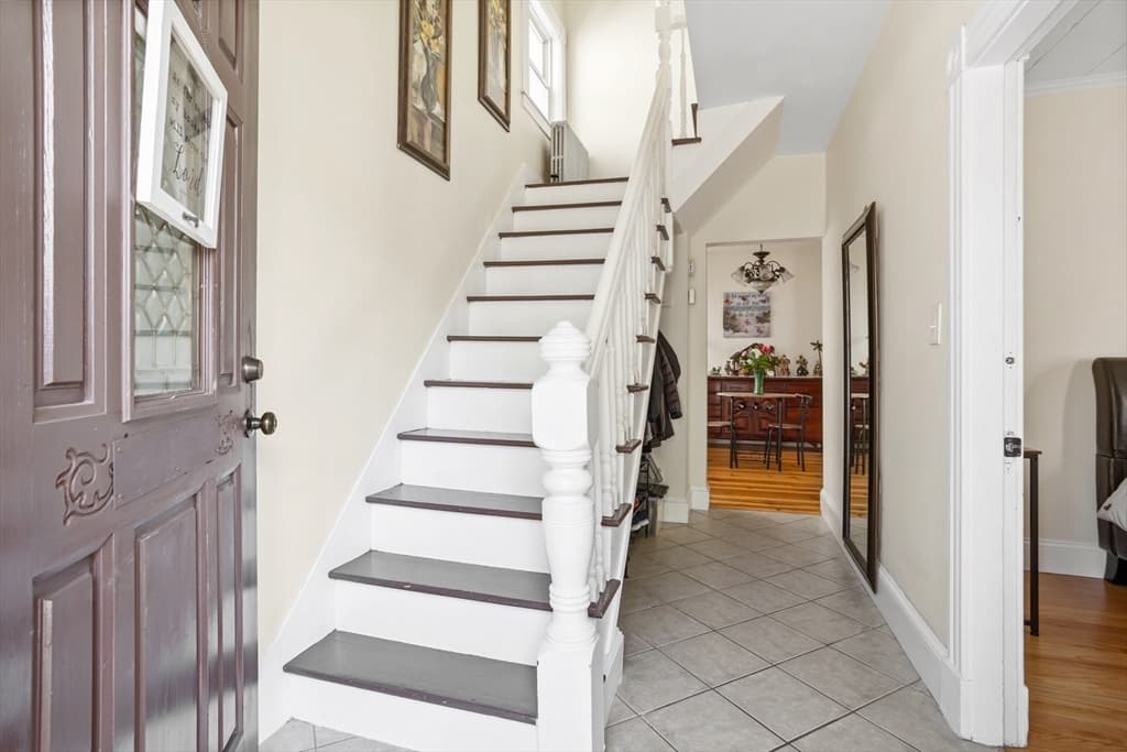 39 D St photo 5
