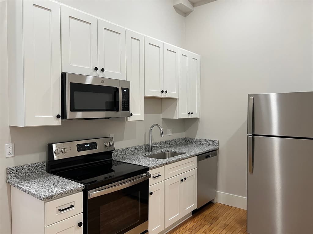 34 St. Joseph Street #13 photo 3