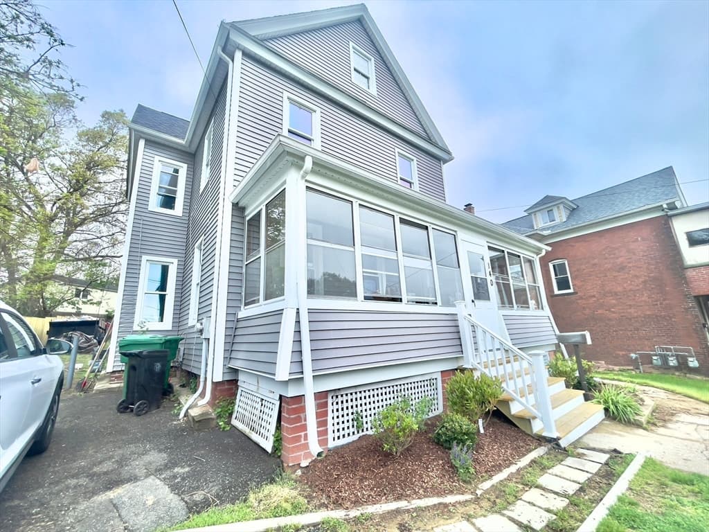 140 Grattan St photo 2