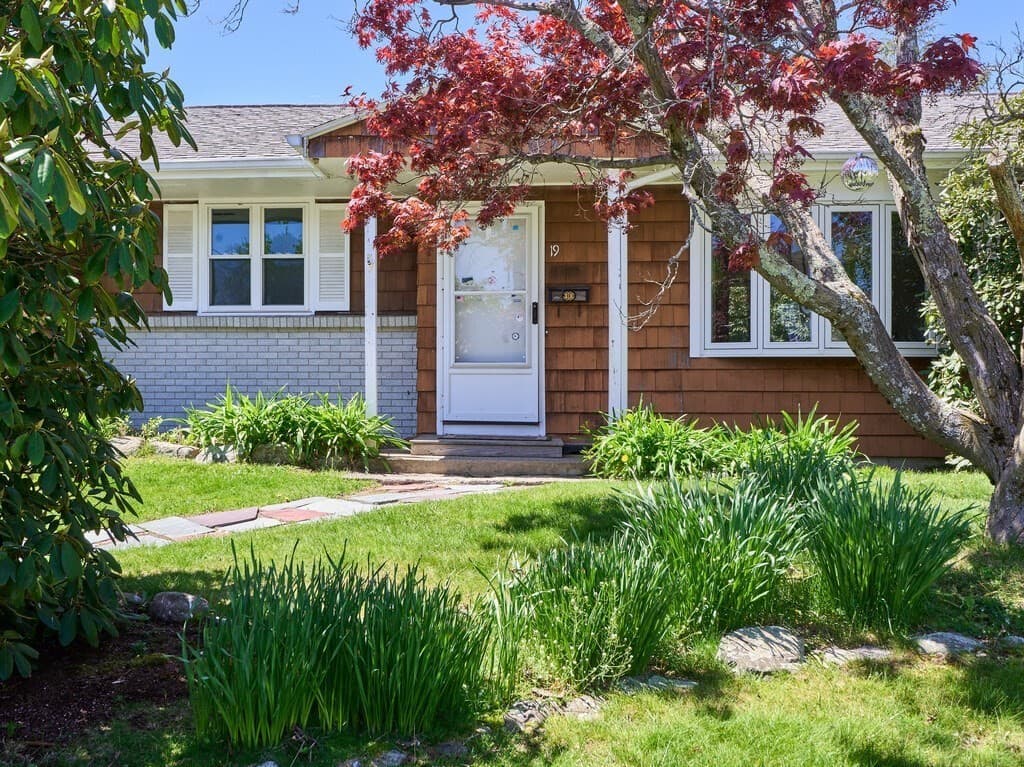 19 Tylee Ave photo 3