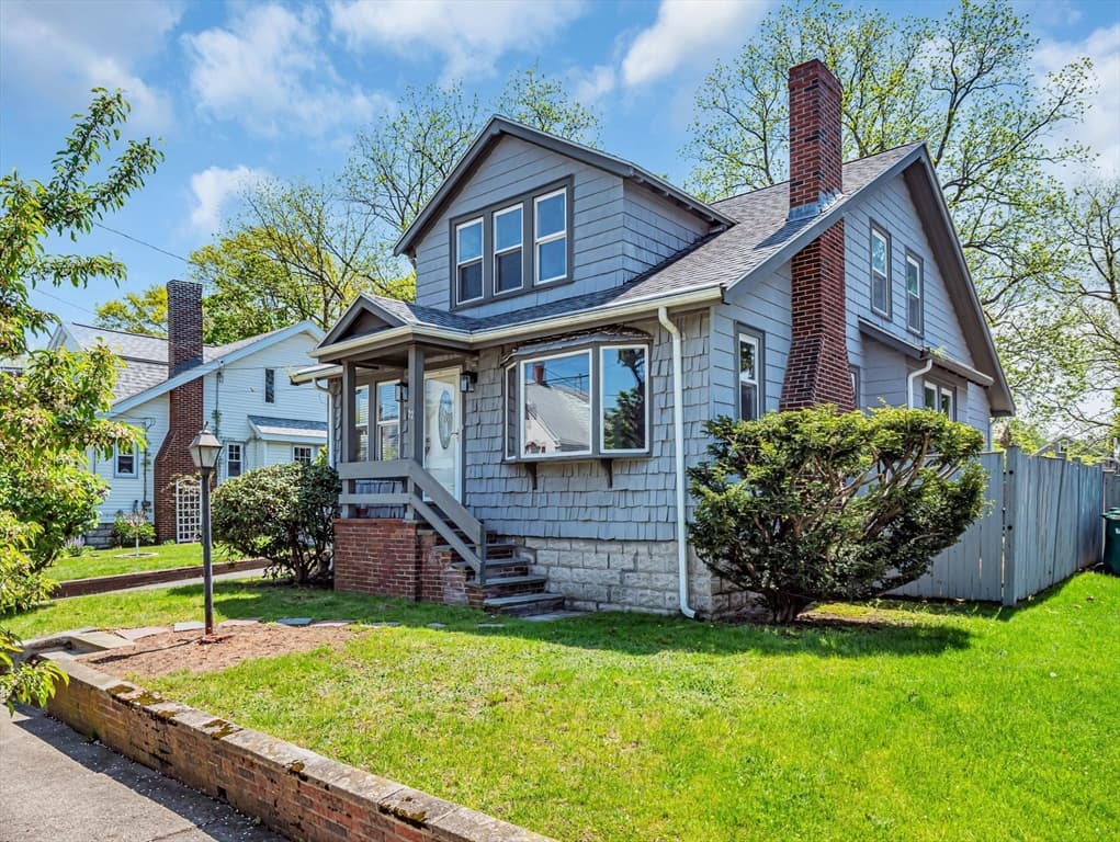 22 Royall St photo 2