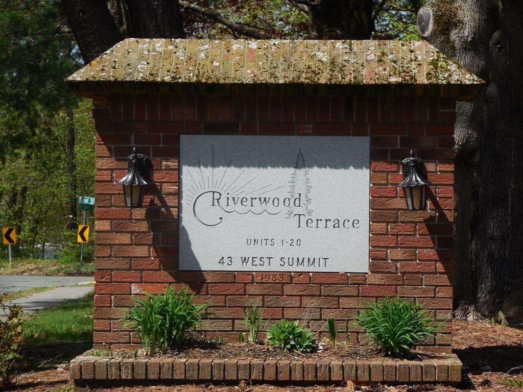 43 West Summit Street #B18 photo 3
