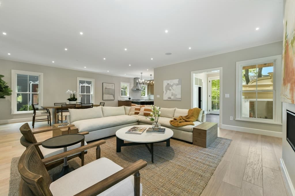 21 Alveston St photo 2