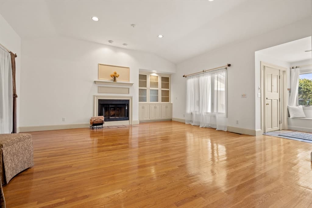 89 Nanepashemet Street photo 5