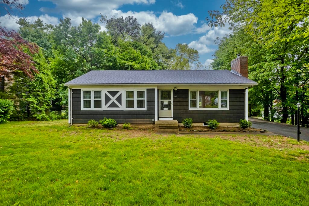 295 Valley View Dr