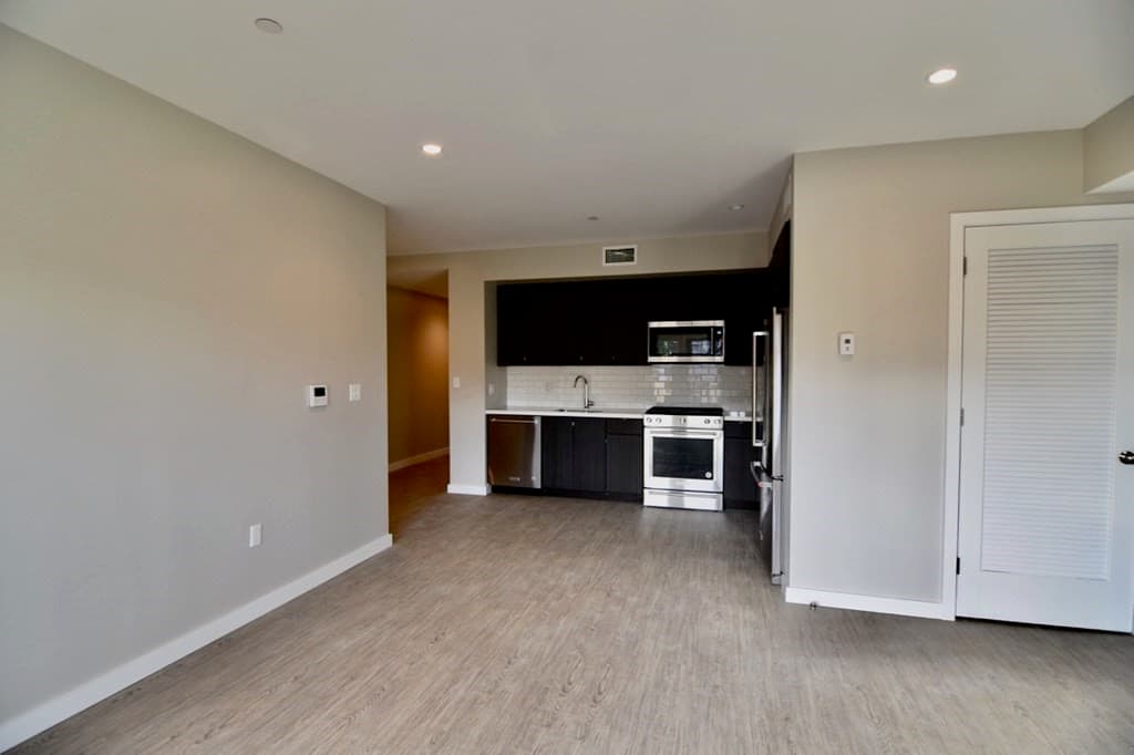 120 Savin Hill Ave #306 photo 2