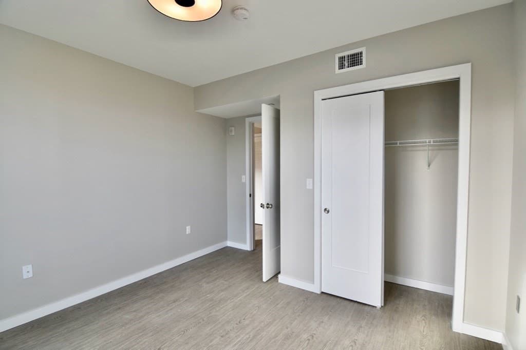 120 Savin Hill Ave #306 photo 4