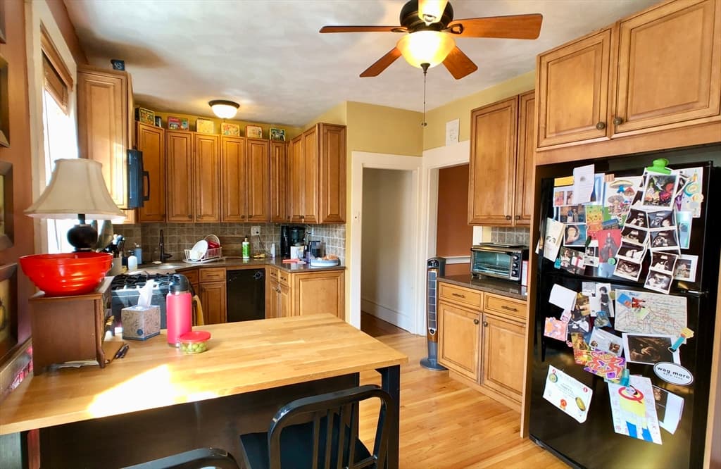 28 Goldsmith St #2 photo 2